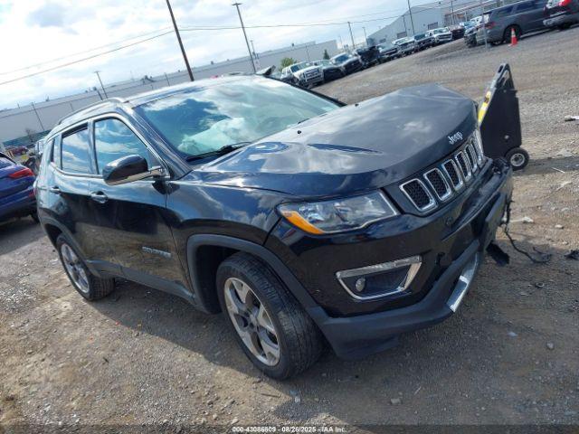  Salvage Jeep Compass