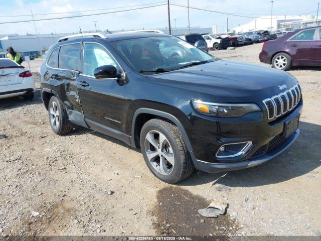  Salvage Jeep Cherokee