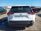 Toyota RAV4 Le Image 14