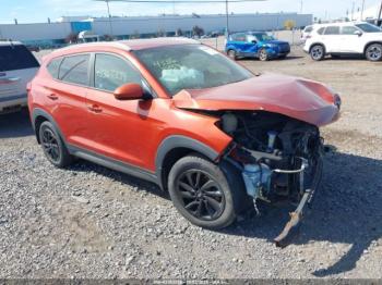  Salvage Hyundai TUCSON