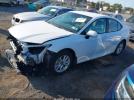 Toyota Camry Le Image 4