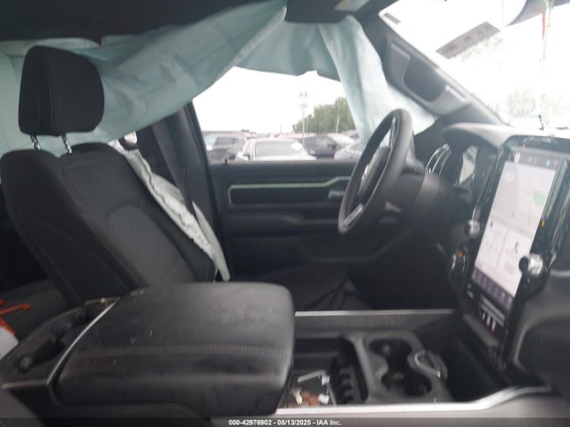 Ram 1500 Big Horn Crew Cab 4x4 6'4 Box Image 4