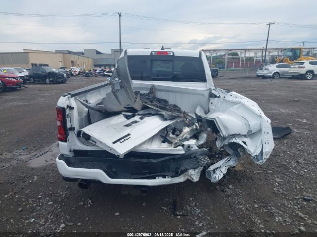 Ram 1500 Big Horn Crew Cab 4x4 6'4 Box Image 17