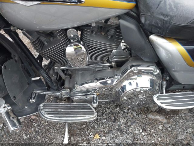 Harley-Davidson Flhtcuse7 Cvo Ultra Cls Electra Gld Image 2