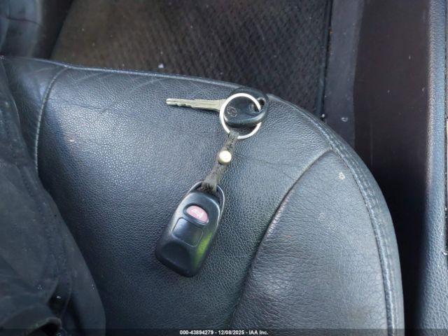 Hyundai SANTA FE Limited V6 Image 9