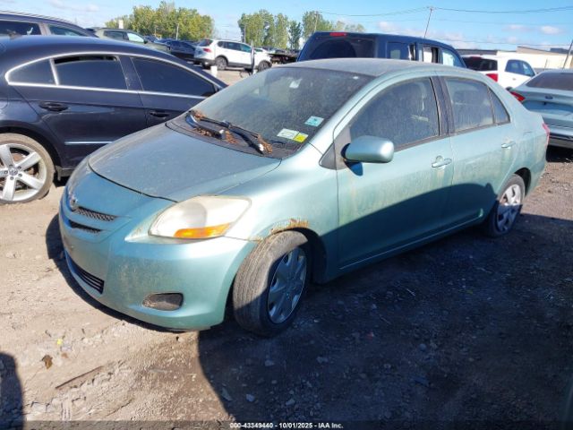 Toyota Yaris Image 11