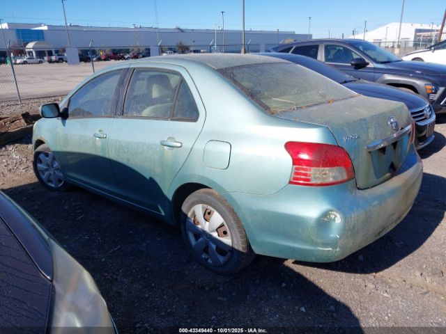 Toyota Yaris Image 4