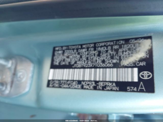 Toyota Yaris Image 9