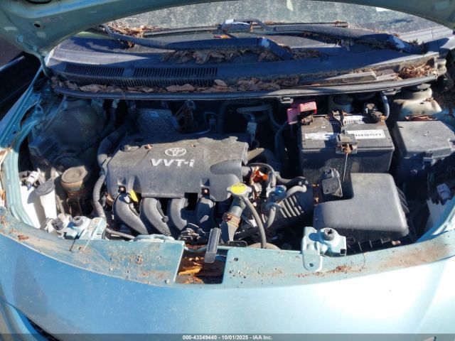 Toyota Yaris Image 10