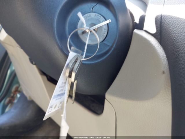 Toyota Yaris Image 7