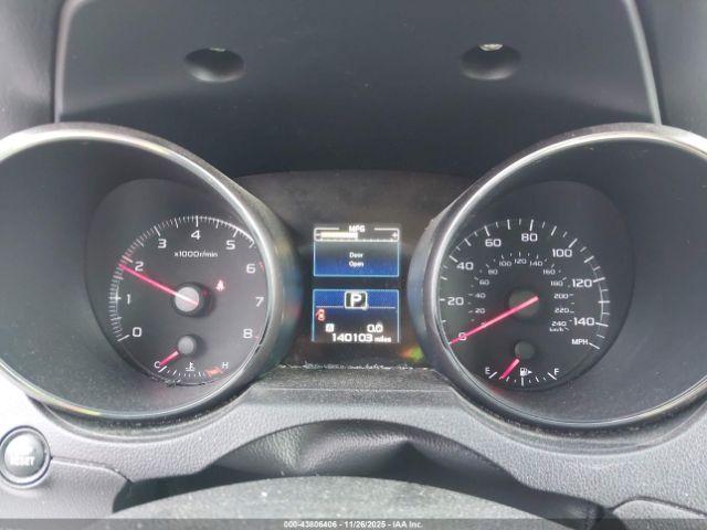 Subaru Outback 2.5i Image 4