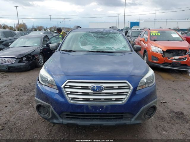 Subaru Outback 2.5i Image 10