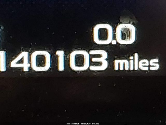 Subaru Outback 2.5i Image 16