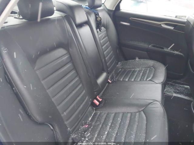 Ford Fusion Se Image 10