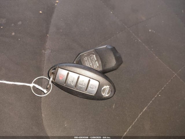 Nissan Armada Sv 4wd Image 9