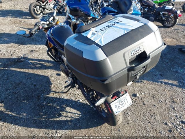 Triumph Motorcycle Speed 400 Image 5