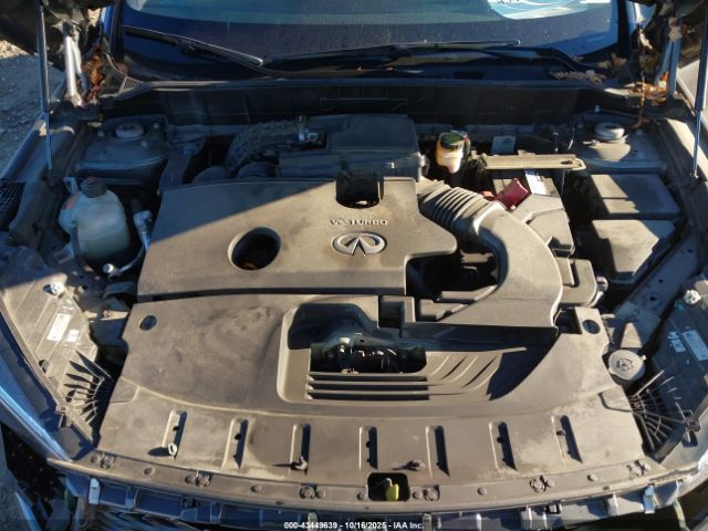 INFINITI Qx Essential Image 15