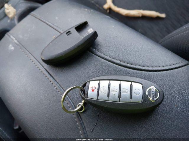 Nissan Rogue Sv Image 9