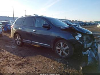  Salvage Nissan Pathfinder