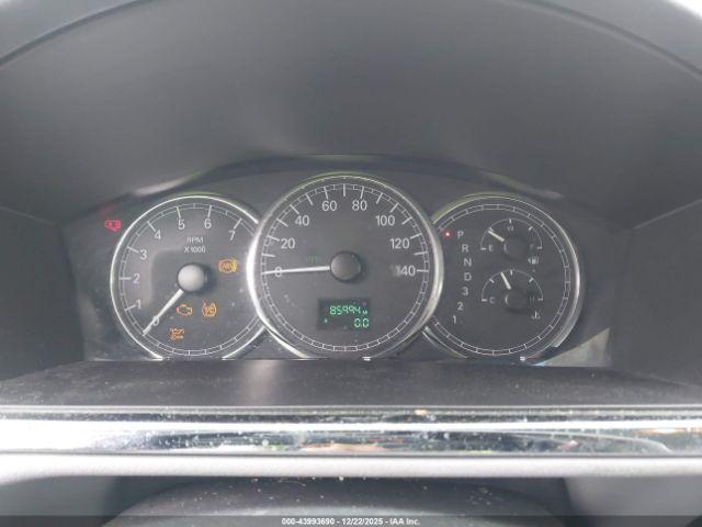 Buick LaCrosse Cx Image 4