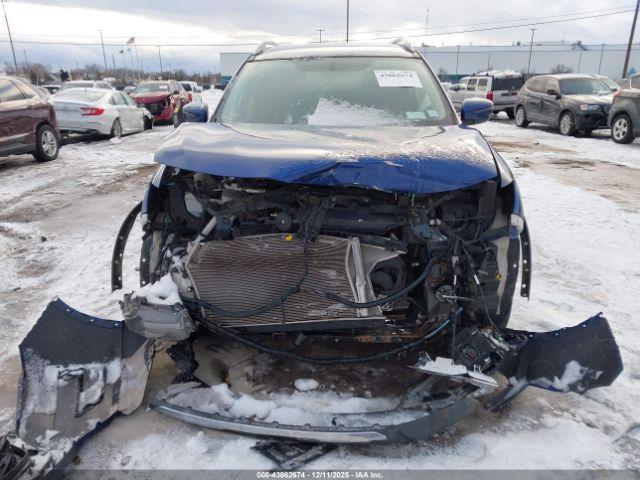 Nissan Rogue Sv Image 13