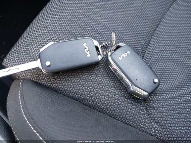 Kia Forte Lxs Image 15