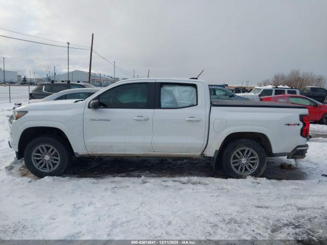 Chevrolet Colorado 4wd  Short Box Lt Image 11