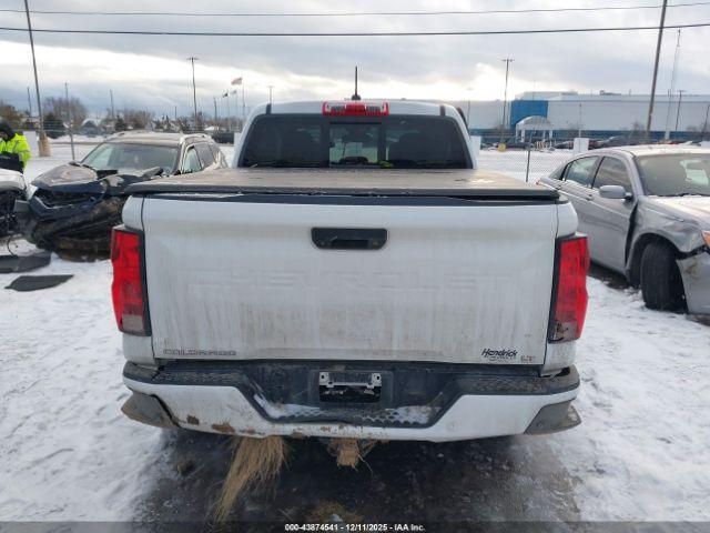 Chevrolet Colorado 4wd  Short Box Lt Image 16