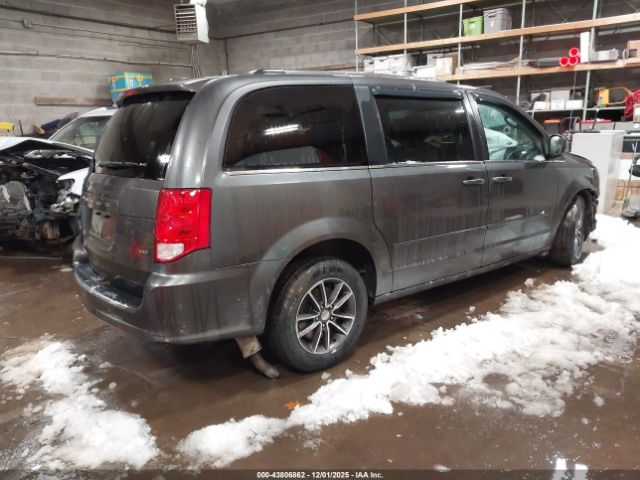 Dodge Grand Caravan Sxt Image 14