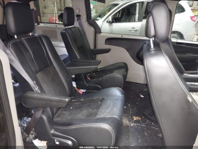 Dodge Grand Caravan Sxt Image 13