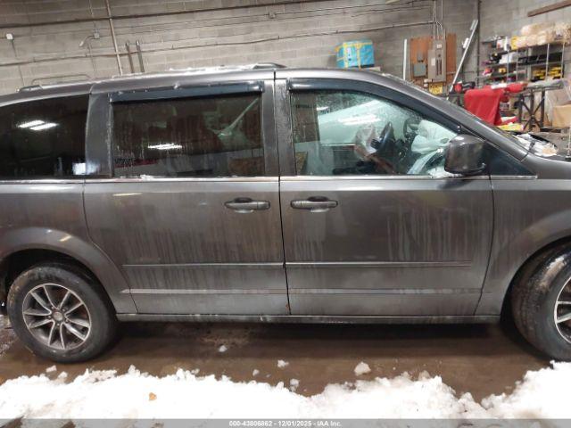 Dodge Grand Caravan Sxt Image 7