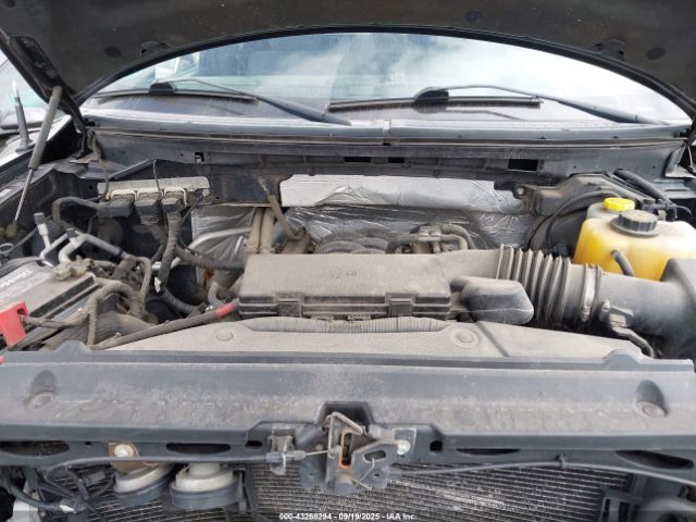 Ford F-150 Xlt Image 8