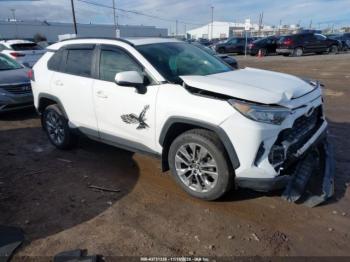  Salvage Toyota RAV4
