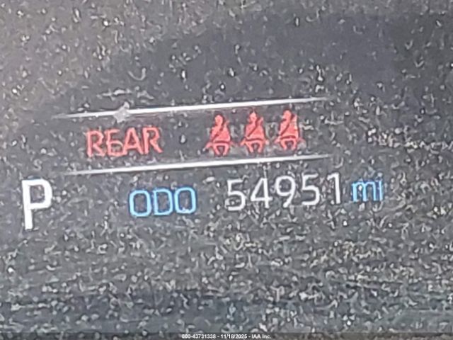 Toyota RAV4 Xle Premium Image 14