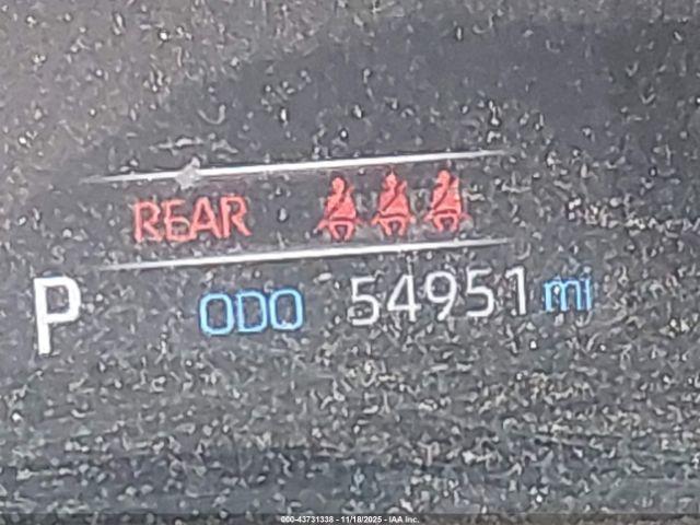 Toyota RAV4 Xle Premium Image 14