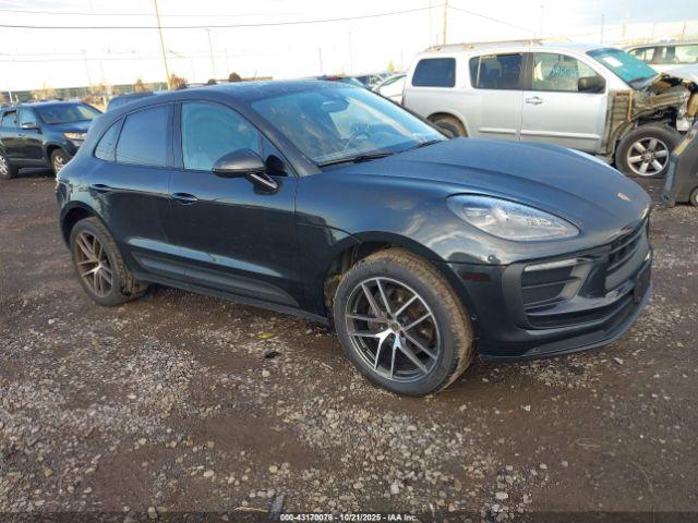  Salvage Porsche Macan