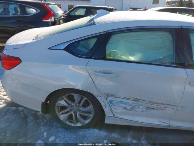 Honda Accord Lx Image 9