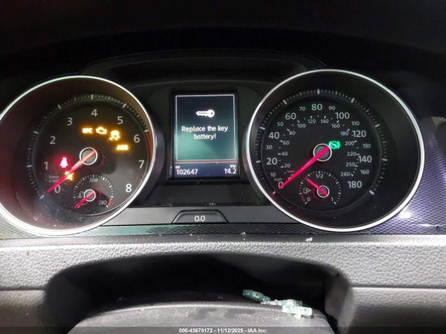 Volkswagen Golf Se 4-door Image 4