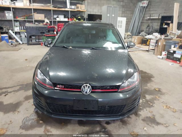 Volkswagen Golf Se 4-door Image 10