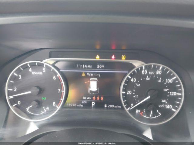 Nissan Rogue Sv Intelligent Awd Image 3