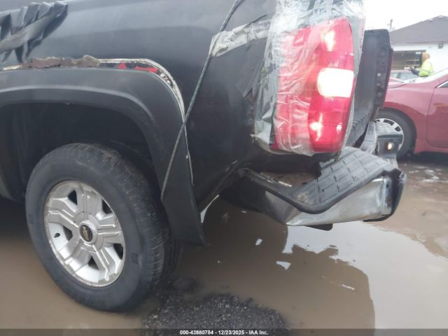 Chevrolet Silverado 1500 Lt Image 9