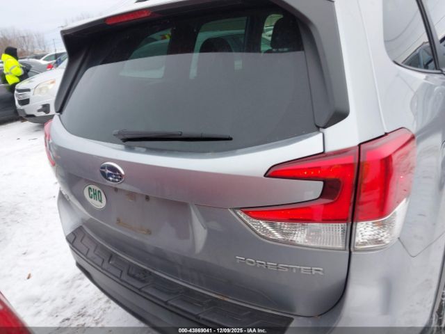 Subaru Forester Premium Image 15