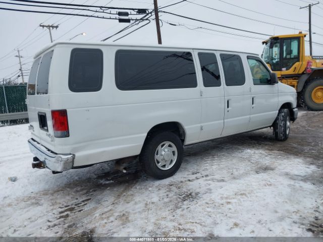 Ford E-350 Xlt Image 5