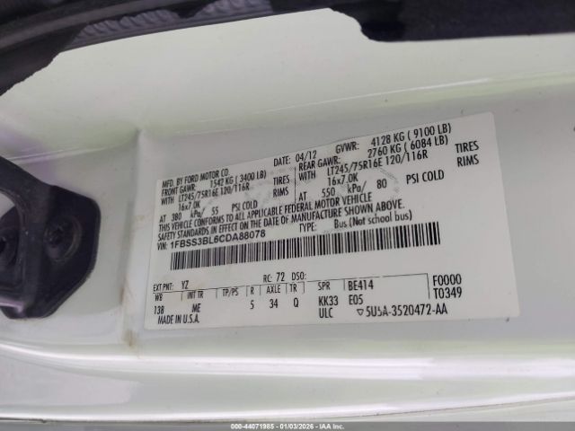 Ford E-350 Xlt Image 8