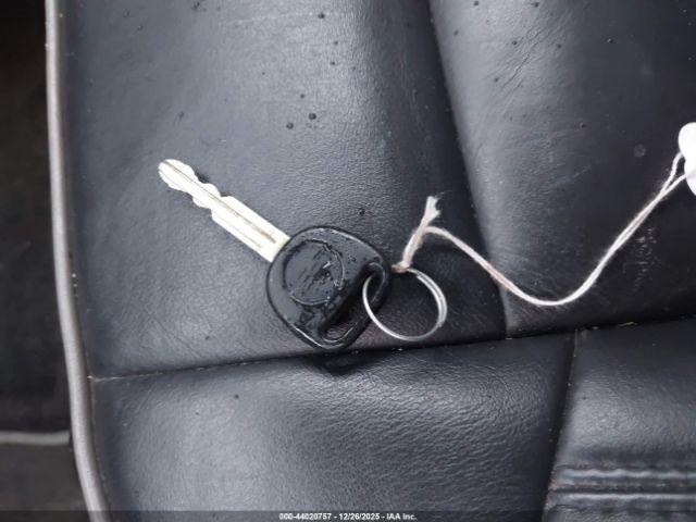 HUMMER H3 Suv Image 2