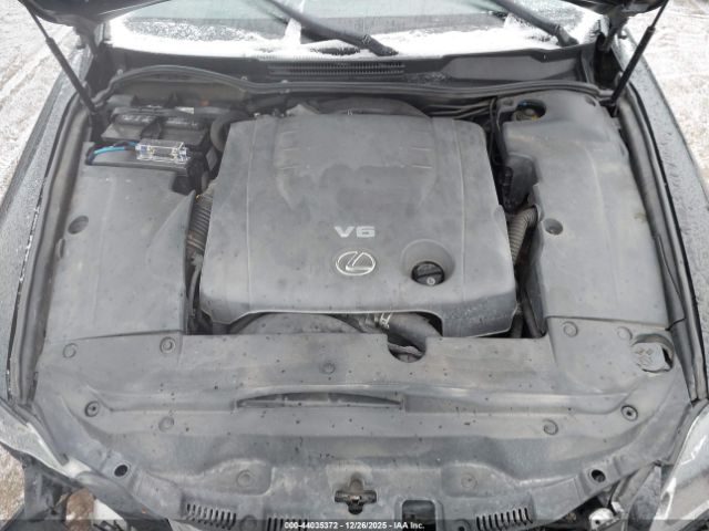 Lexus Is Image 7
