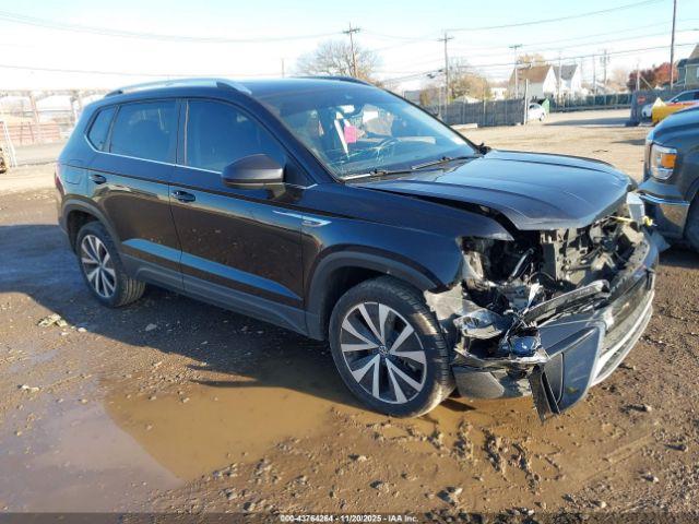  Salvage Volkswagen Taos