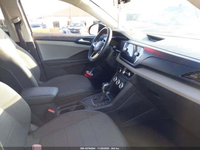 Volkswagen Taos 1.5t Se Image 16