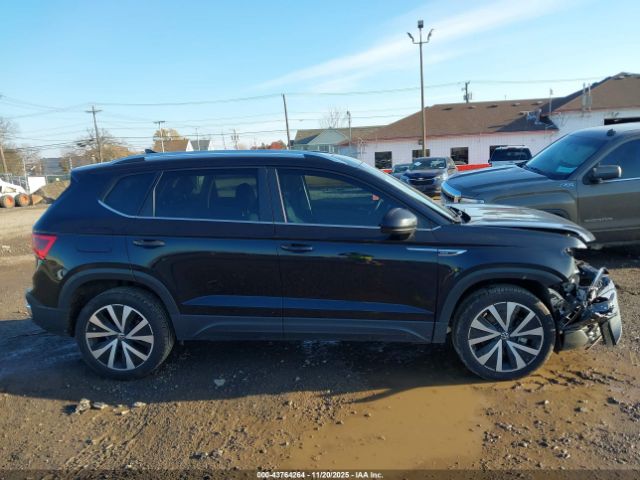 Volkswagen Taos 1.5t Se Image 7