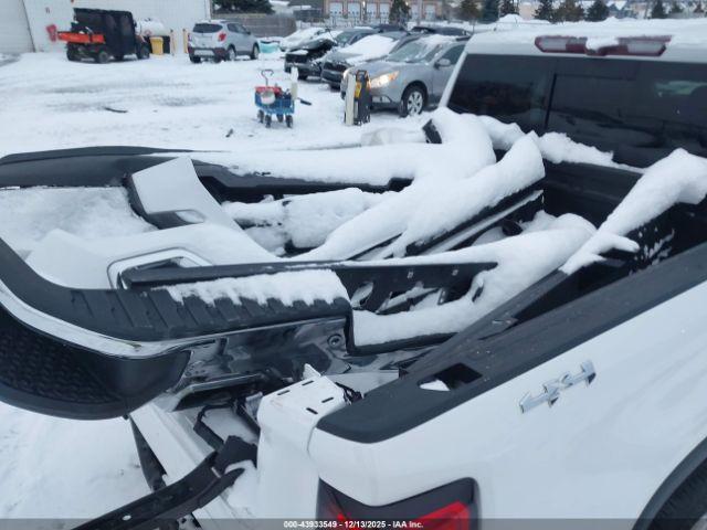 GMC Sierra 1500 4wd  Short Box Slt Image 13